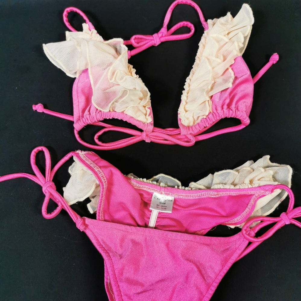 Bikini - Picture 2 of 6